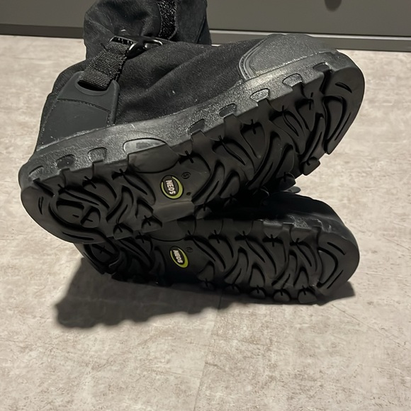 Thorogood overshoe boot explorer 300 size small Neos waterproof - Picture 7 of 8